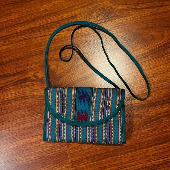 Guatemala Handmade  Colorful Quilted Stitched Crossbody bag - Picture 10 of 10
